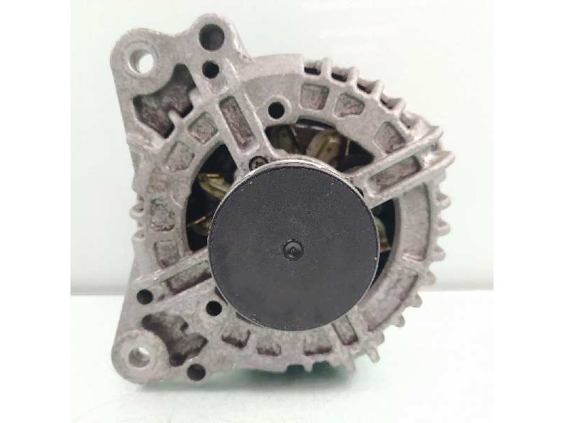 Recambio de alternador para volkswagen scirocco (137) 1.4 tsi (90kw) referencia OEM IAM 03C903023A 0124525093 