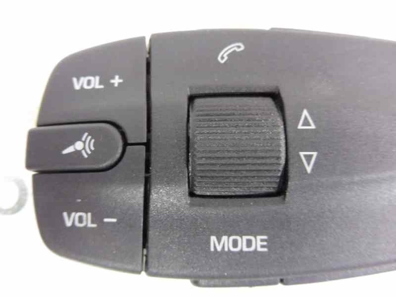 Recambio de mando multifuncion para seat ibiza (6j5) style tech referencia OEM IAM 6J0959441R  
