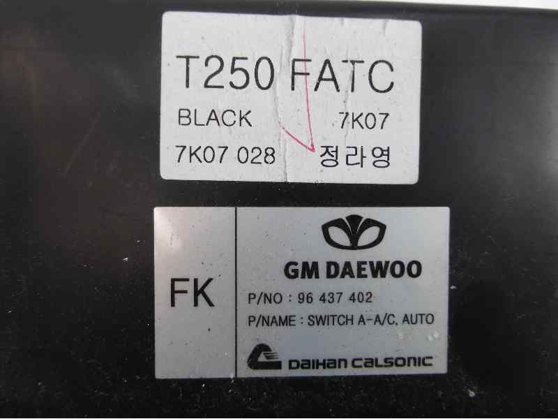 Recambio de mando climatizador para chevrolet aveo 1.4 cat referencia OEM IAM 96437402  