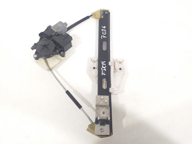 Recambio de elevalunas trasero derecho para seat leon (5f1) style referencia OEM IAM 5F4839462A 5Q0959812A 0130822724