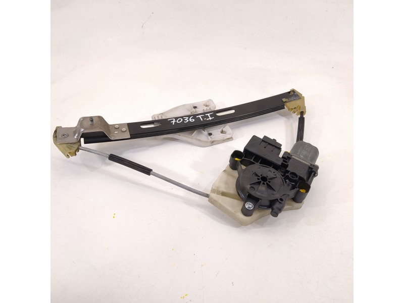 Recambio de elevalunas trasero izquierdo para seat leon (5f1) style referencia OEM IAM 5Q0959811A  