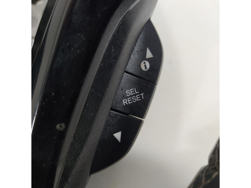 Recambio de volante para honda hr-v (..) comfort referencia OEM IAM 181226A5 19Y18A21AK 