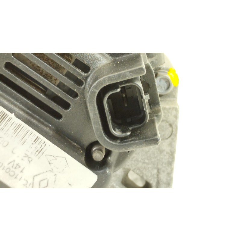 Recambio de alternador para renault megane ii berlina 5p confort dynamique referencia OEM IAM 8200086161 TG11C010 2542663B