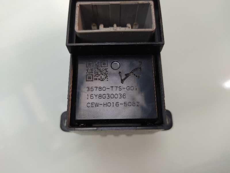 Recambio de mando elevalunas trasero izquierdo para honda hr-v (..) comfort referencia OEM IAM 35780T7SG01 16Y8G30036 CEWH016508