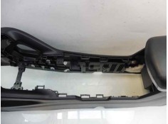 Recambio de apoyabrazos central para hyundai ix35 comfort 2wd referencia OEM IAM    2