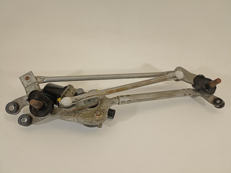 Recambio de motor limpia delantero para honda hr-v (..) comfort referencia OEM IAM 8Y19CO61  