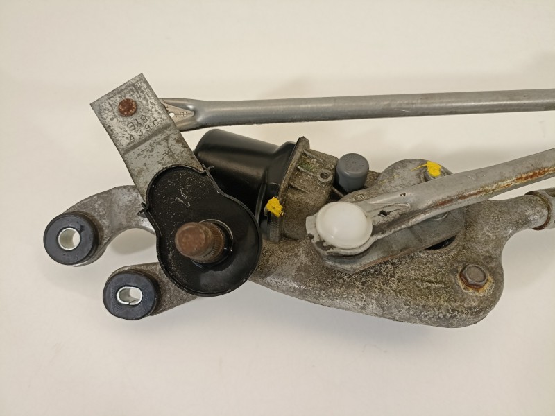 Recambio de motor limpia delantero para honda hr-v (..) comfort referencia OEM IAM 8Y19CO61  