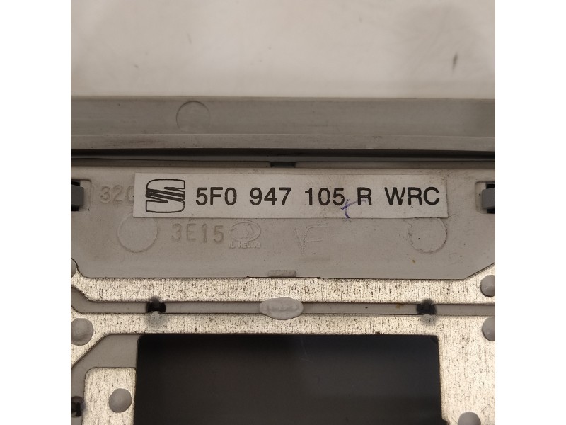 Recambio de luz interior para seat leon (5f1) style referencia OEM IAM 5F0947105R 1K0947133 