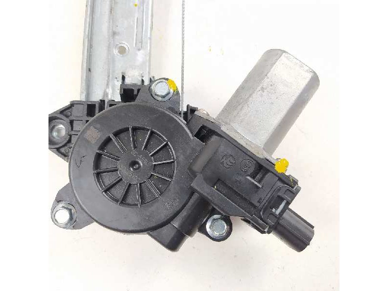 Recambio de elevalunas delantero derecho para honda hr-v (..) comfort referencia OEM IAM CM01317 SD028Y02 GD558LD