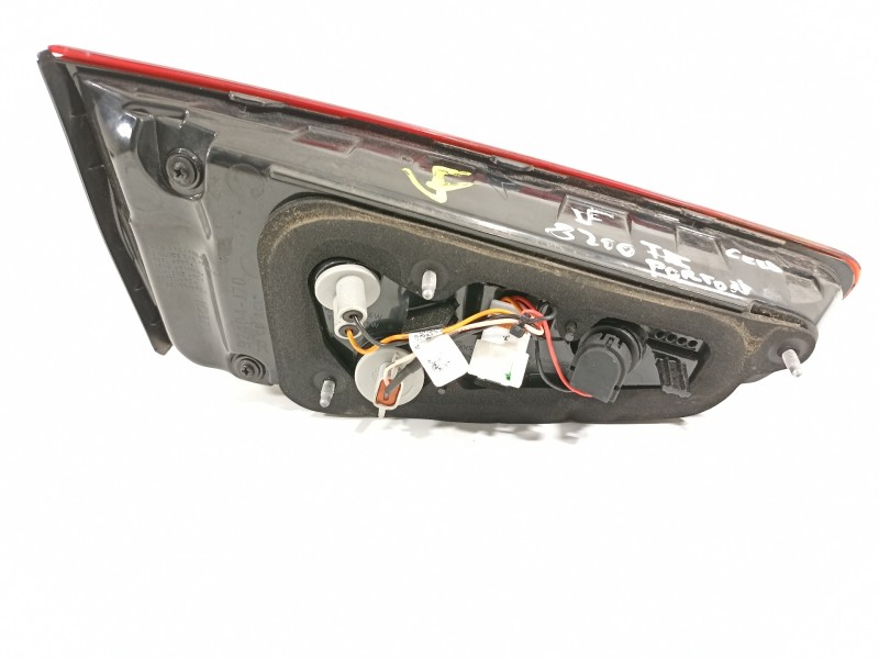 Recambio de piloto trasero derecho para kia ceed business referencia OEM IAM 92404J7000  