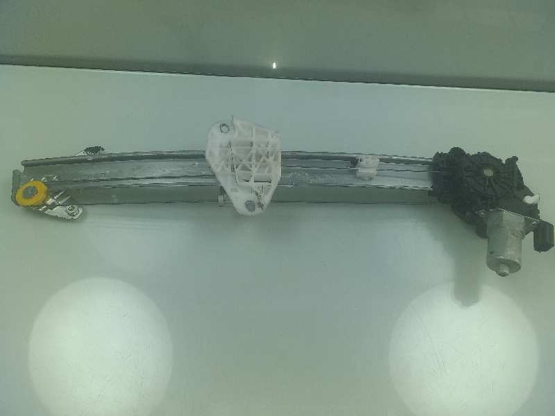 Recambio de elevalunas trasero izquierdo para honda hr-v (..) comfort referencia OEM IAM 72750T7A003  