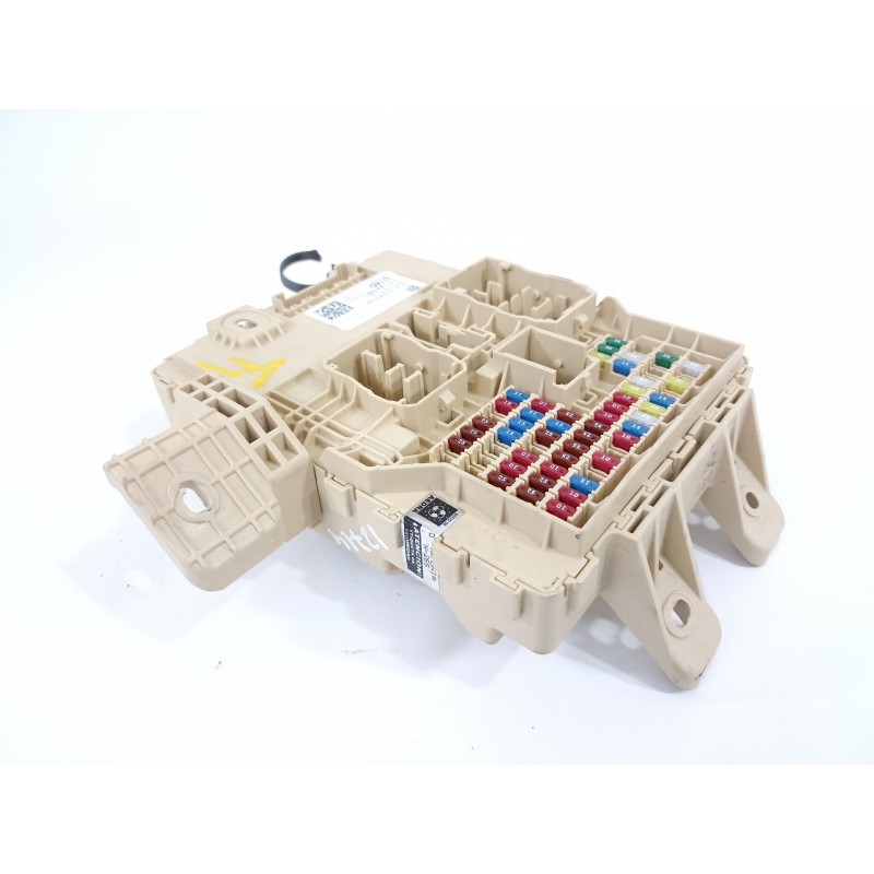 Recambio de caja reles / fusibles para kia sorento hev 2023 1.6 tci-gdi referencia OEM IAM 91903P4742  