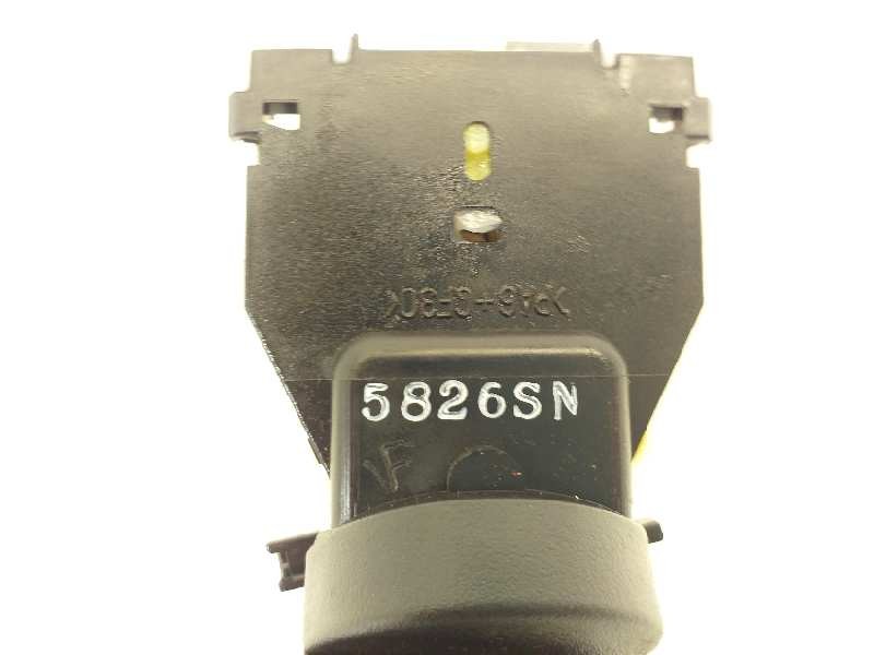 Recambio de mando luces para nissan nv 200 (m20) evalia acenta referencia OEM IAM 5826SN  