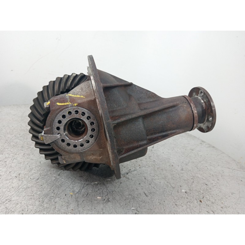 Recambio de diferencial trasero para mitsubishi montero (l040) 2500 td (4-ptas.) referencia OEM IAM MB527342   Recambio de diferencial trasero para mitsubishi montero (l040) 2500 td (4-ptas.) referencia OEM IAM MB527342