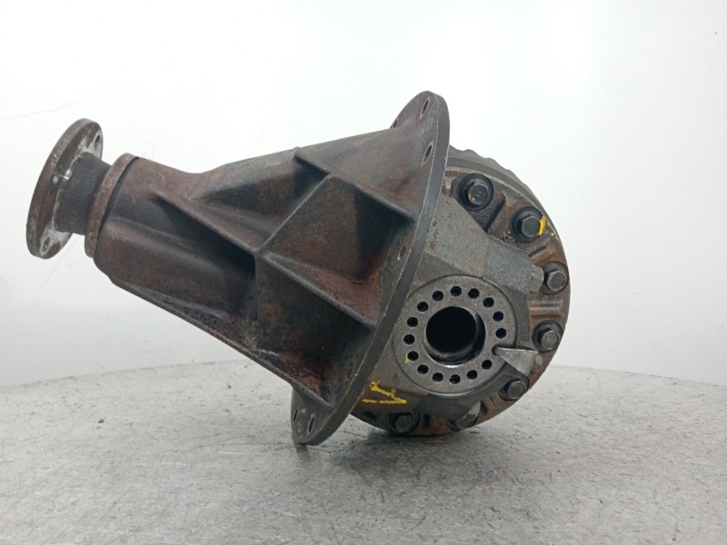 Recambio de diferencial trasero para mitsubishi montero (l040) 2500 td (4-ptas.) referencia OEM IAM MB527342   Recambio de diferencial trasero para mitsubishi montero (l040) 2500 td (4-ptas.) referencia OEM IAM MB527342