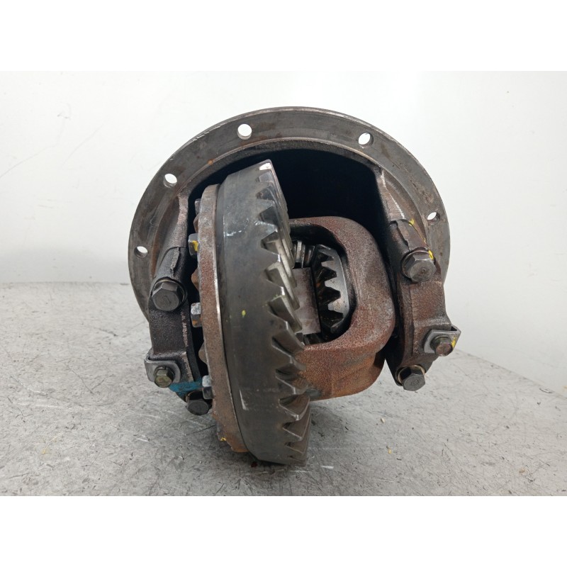 Recambio de diferencial trasero para mitsubishi montero (l040) 2500 td (4-ptas.) referencia OEM IAM MB527342   Recambio de diferencial trasero para mitsubishi montero (l040) 2500 td (4-ptas.) referencia OEM IAM MB527342