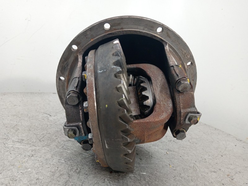 Recambio de diferencial trasero para mitsubishi montero (l040) 2500 td (4-ptas.) referencia OEM IAM MB527342   Recambio de diferencial trasero para mitsubishi montero (l040) 2500 td (4-ptas.) referencia OEM IAM MB527342