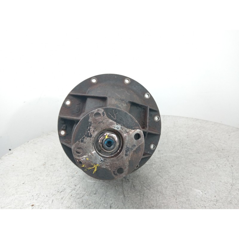 Recambio de diferencial trasero para mitsubishi montero (l040) 2500 td (4-ptas.) referencia OEM IAM MB527342   Recambio de diferencial trasero para mitsubishi montero (l040) 2500 td (4-ptas.) referencia OEM IAM MB527342