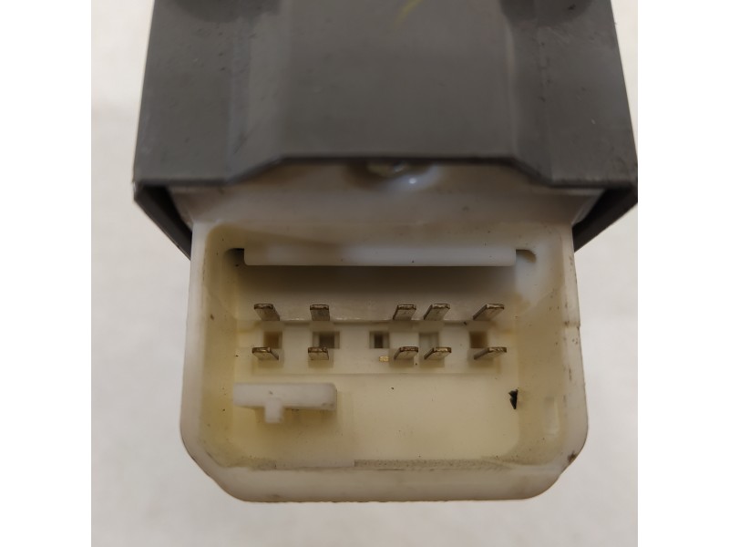 Recambio de mando elevalunas delantero izquierdo para toyota yaris (ksp9/scp9/nlp9) básico referencia OEM IAM   