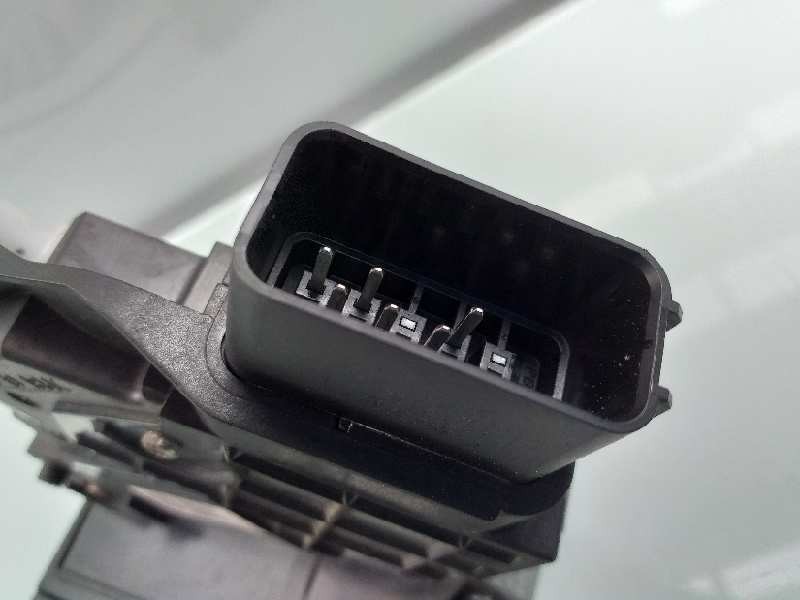 Recambio de cerradura puerta delantera derecha para ford focus lim. (cb4) trend referencia OEM IAM 7M5AR21812AA  