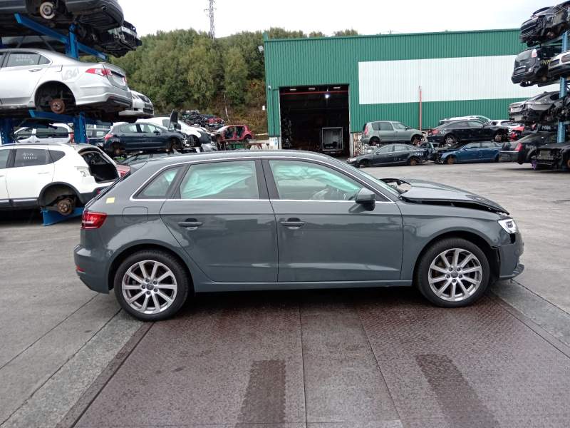 audi a3 sportback (8va, 8vf) del año 2017