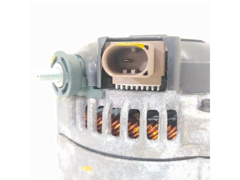 Recambio de alternador para hyundai i30 (gd) referencia OEM IAM 373002A700 MS1042118840 