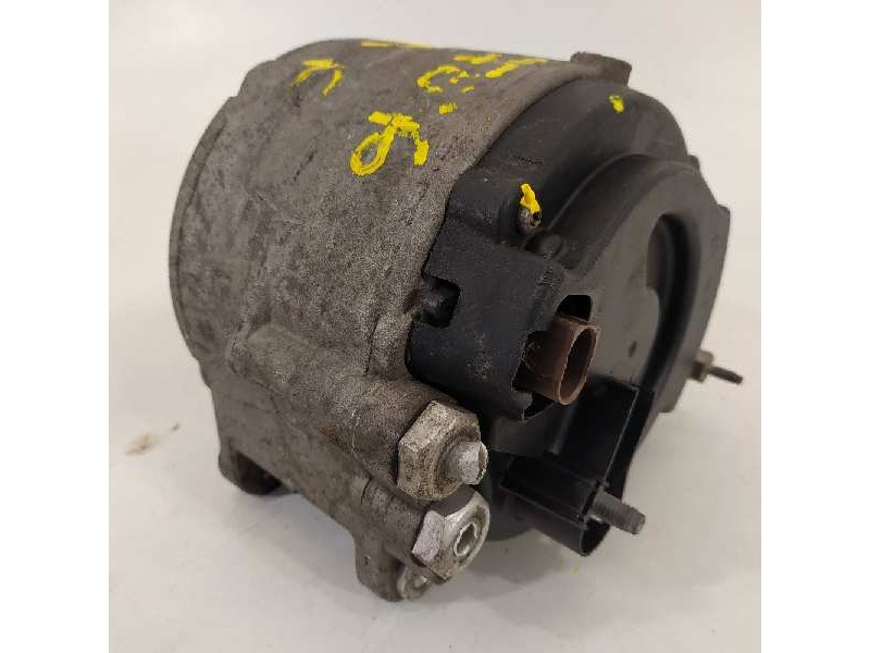 Recambio de alternador para volkswagen passat berl./combi w8 w8 variant referencia OEM IAM 07D903021  