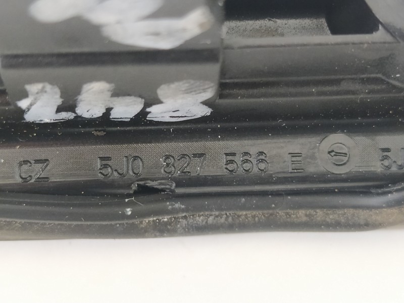 Recambio de maneta exterior porton para skoda fabia (5j2 ) elegance referencia OEM IAM 5J0827566  