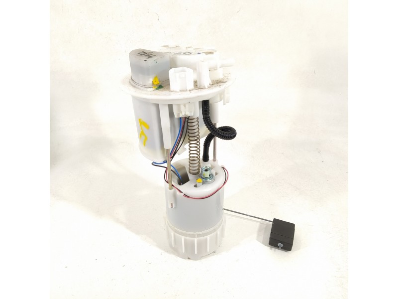 Recambio de bomba combustible para toyota aygo x-cite referencia OEM IAM 770200H041  