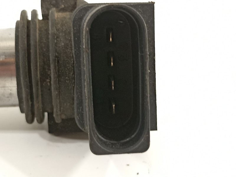 Recambio de bobina encendido para volkswagen passat berl./combi w8 w8 variant referencia OEM IAM 07C905715A  
