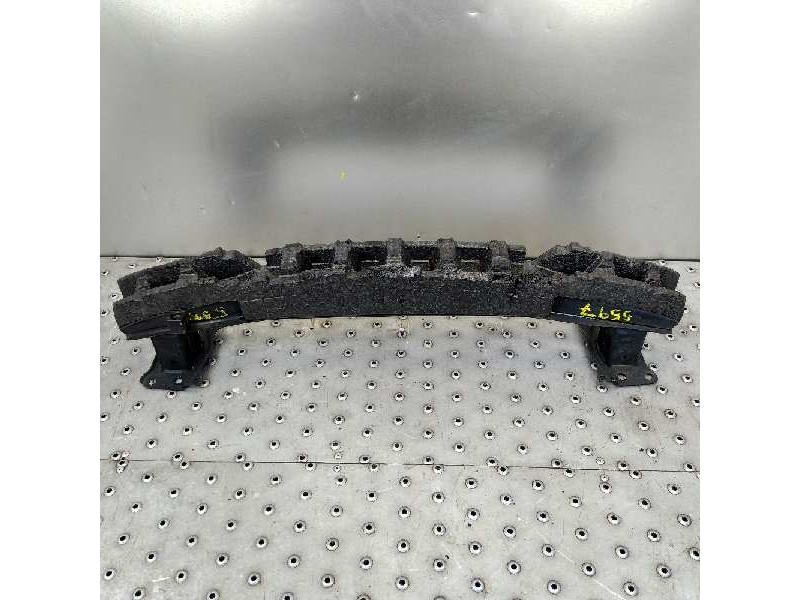 Recambio de refuerzo paragolpes delantero para volkswagen jetta (1k2) highline referencia OEM IAM 1T0807581 1T0807582 1T0807583