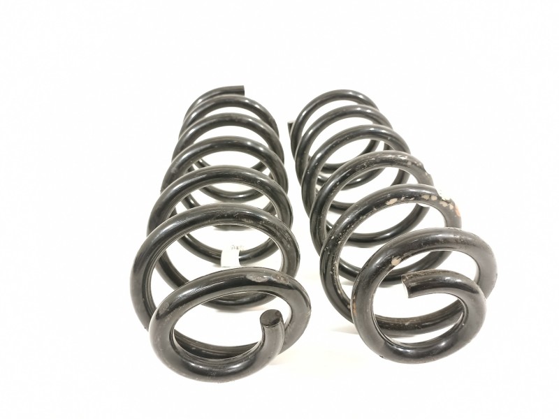 Recambio de muelle amortiguacion para kia sorento hev 2023 1.6 tci-gdi referencia OEM IAM 55330P2050  