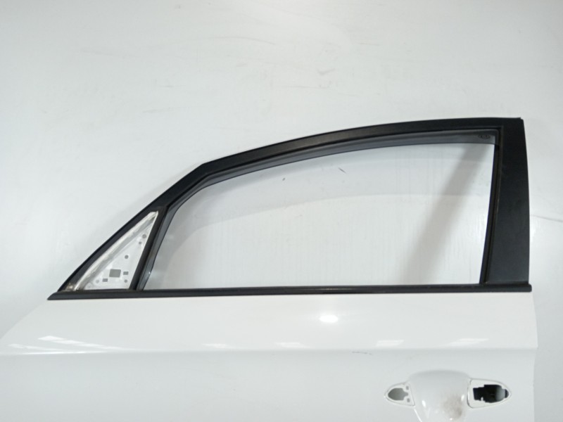 Recambio de puerta delantera izquierda para kia carens ( ) basic referencia OEM IAM   