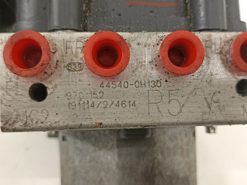 Recambio de abs para toyota aygo x-cite referencia OEM IAM 445400H130 970152 0265956731