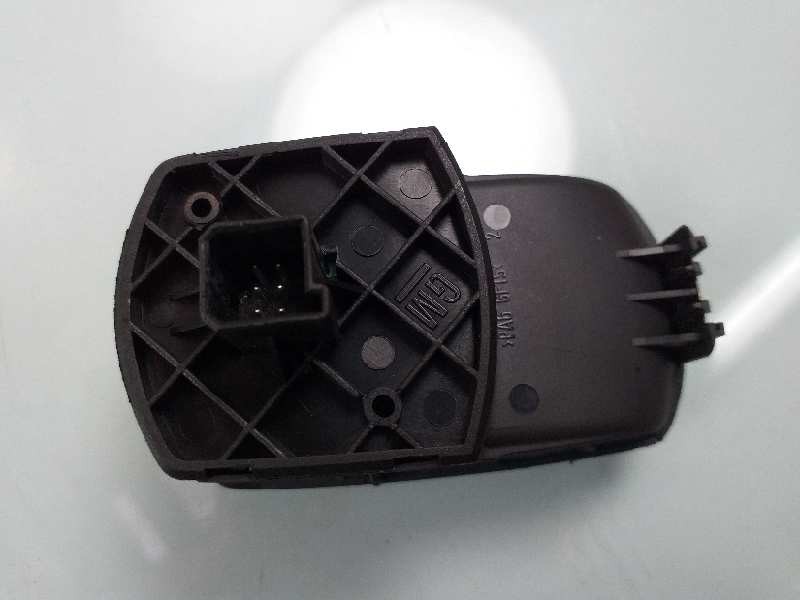 Recambio de mando elevalunas delantero derecho para opel corsa d limited edition referencia OEM IAM 13206806  