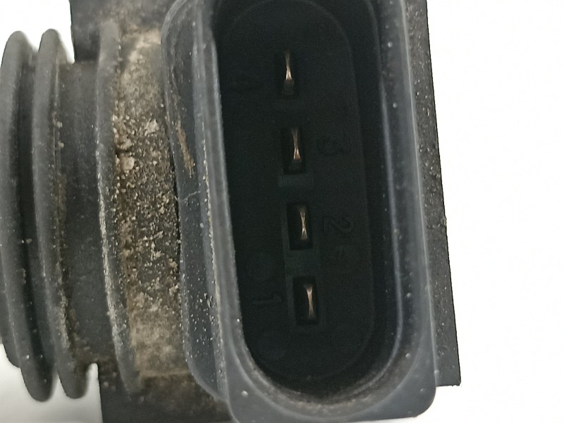 Recambio de bobina encendido para volkswagen passat berl./combi w8 w8 variant referencia OEM IAM 07C905715A  