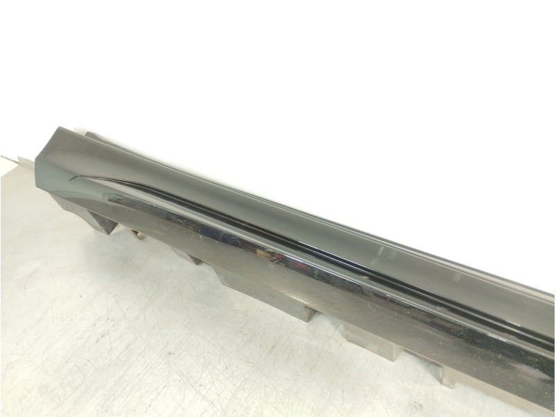 Recambio de faldon lateral para mercedes-benz clase gle (bm 167)(09.2018) gle 350 de 4matic (167.117) referencia OEM IAM A167698