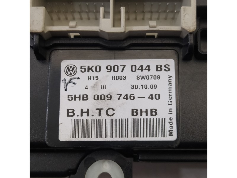 Recambio de mando climatizador para volkswagen passat berlina (3c2) edition plus referencia OEM IAM 5K0907044BS  