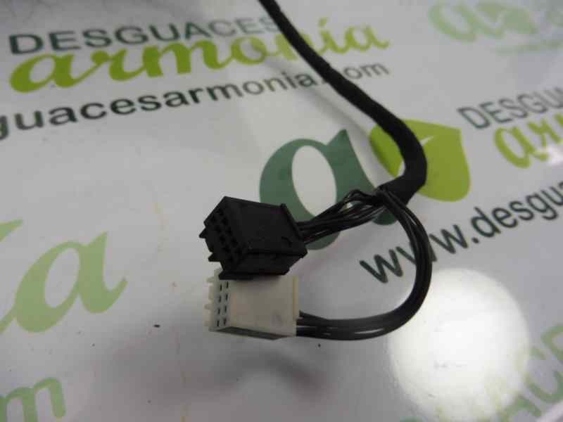 Recambio de retrovisor derecho para mercedes-benz clase clk (w207) coupe 350 cgi blueefficiency referencia OEM IAM 2078100416  