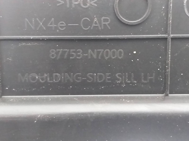 Recambio de faldon lateral para hyundai tucson style 2wd referencia OEM IAM 87751N7000 87753N7000 