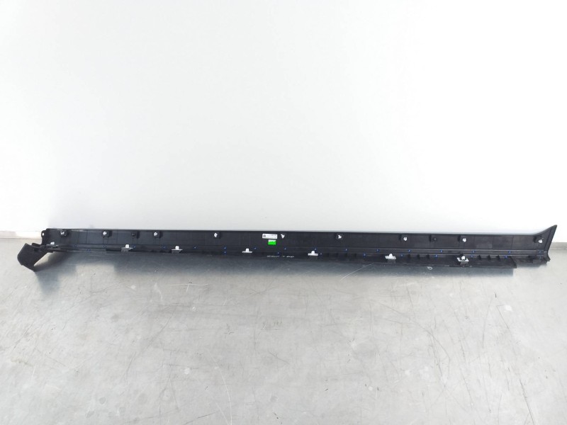 Recambio de faldon lateral para hyundai tucson style 2wd referencia OEM IAM 87751N7000 87753N7000 