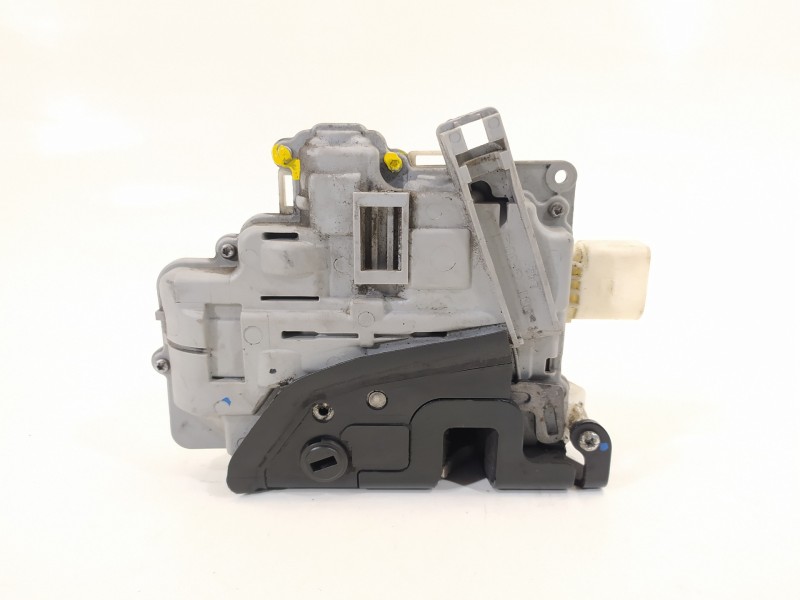 Recambio de cerradura puerta trasera izquierda para volkswagen passat berlina (3c2) edition plus referencia OEM IAM 3C4839015A  