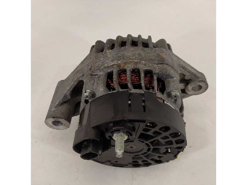 Recambio de alternador para suzuki vitara 1.6 ddis comfort 4x4 referencia OEM IAM 3140062MO  