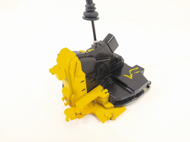 Recambio de cerradura puerta delantera derecha para kia cee´d concept referencia OEM IAM 81320A2410  