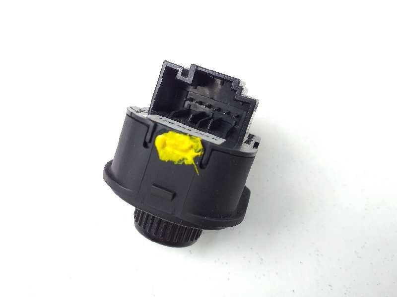 Recambio de mando retrovisor para volkswagen passat berlina (3c2) edition plus referencia OEM IAM 1K0959565K  