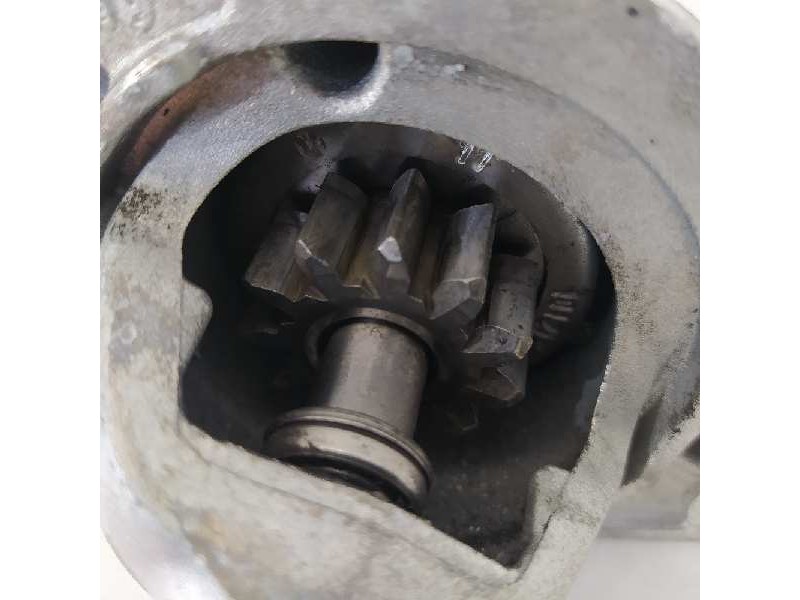 Recambio de motor arranque para suzuki vitara 1.6 ddis comfort 4x4 referencia OEM IAM 3110062MA0  