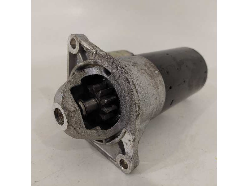 Recambio de motor arranque para suzuki vitara 1.6 ddis comfort 4x4 referencia OEM IAM 3110062MA0  