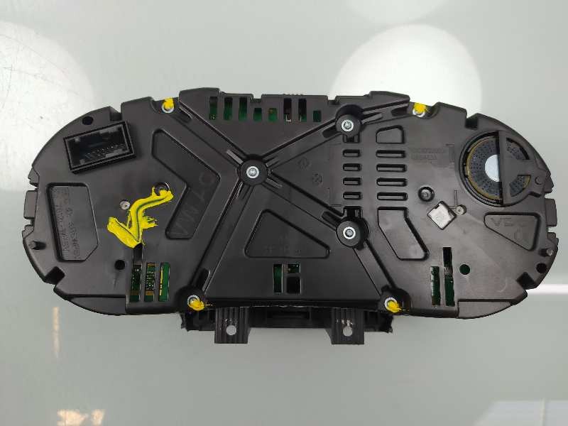 Recambio de cuadro instrumentos para volkswagen polo (6c1) a-polo referencia OEM IAM 6C0920731A  