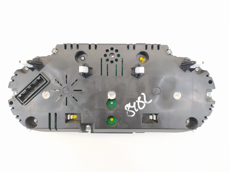 Recambio de cuadro instrumentos para kia cee´d concept referencia OEM IAM 94033A2020  