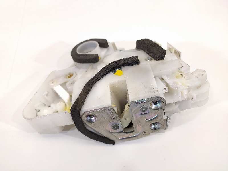 Recambio de cerradura puerta delantera izquierda para suzuki vitara 1.6 ddis comfort 4x4 referencia OEM IAM 8220254P00  